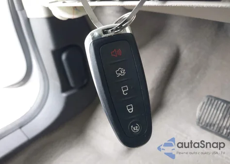 2014 Ford Escape Titanium from USA, damaged, VIN 1FMCU0J96EUB55761